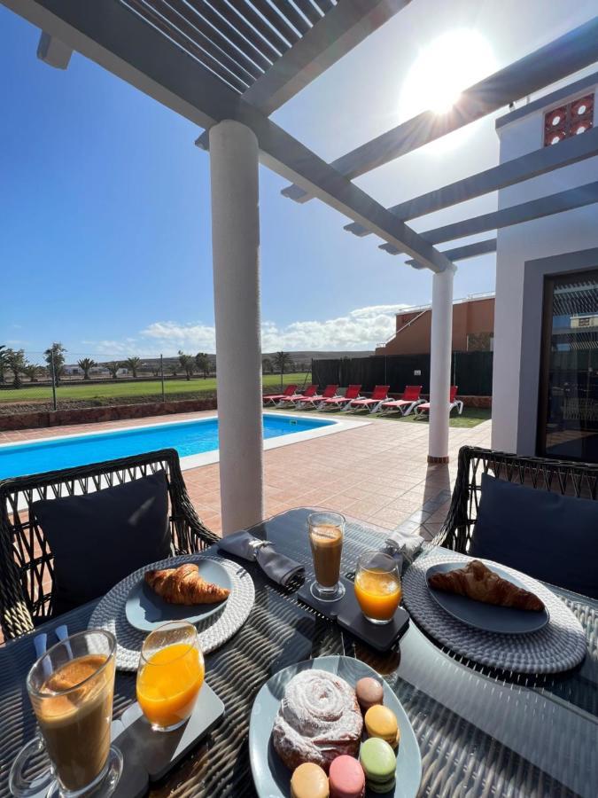 Villa Eva - New To The Market, Fully Refurbished Licensed Villa - Private Pool Caleta De Fuste Eksteriør bilde