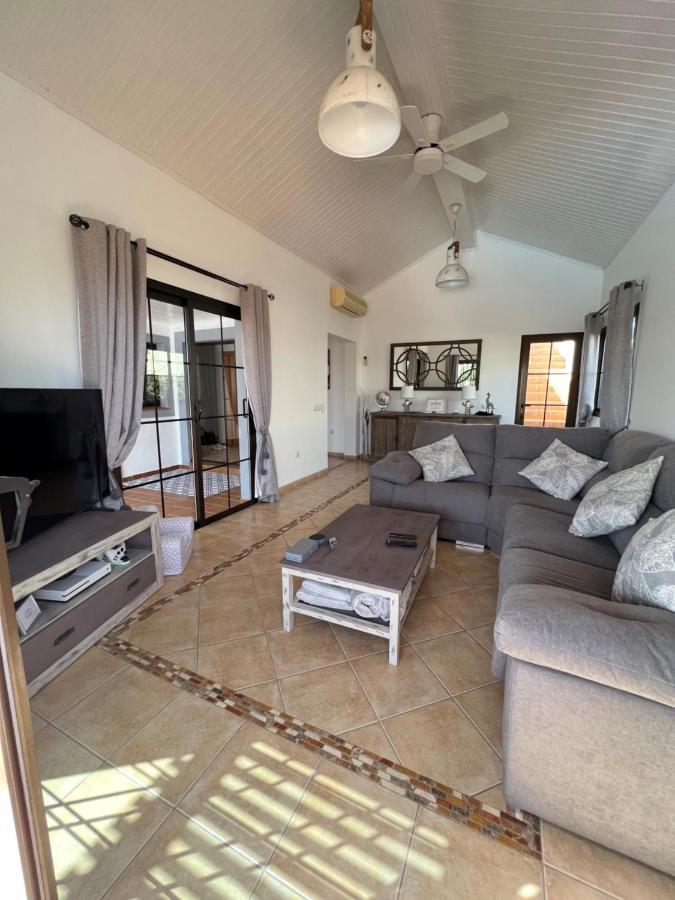Villa Eva - New To The Market, Fully Refurbished Licensed Villa - Private Pool Caleta De Fuste Eksteriør bilde