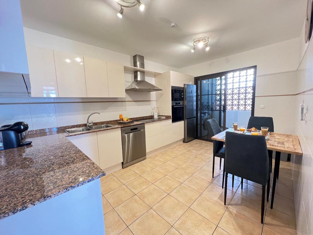 Villa Eva - New To The Market, Fully Refurbished Licensed Villa - Private Pool Caleta De Fuste Eksteriør bilde