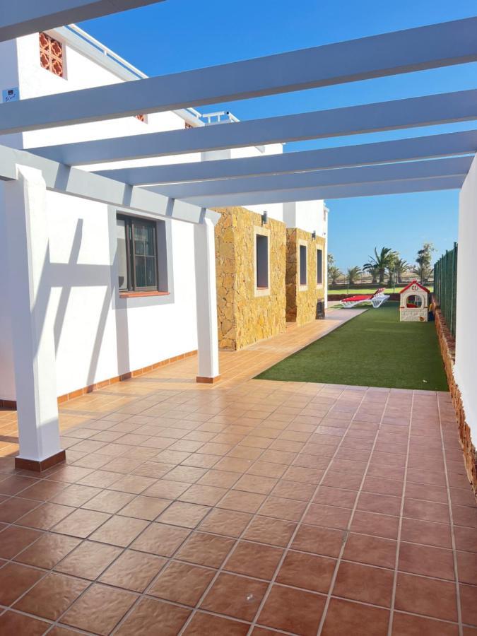 Villa Eva - New To The Market, Fully Refurbished Licensed Villa - Private Pool Caleta De Fuste Eksteriør bilde